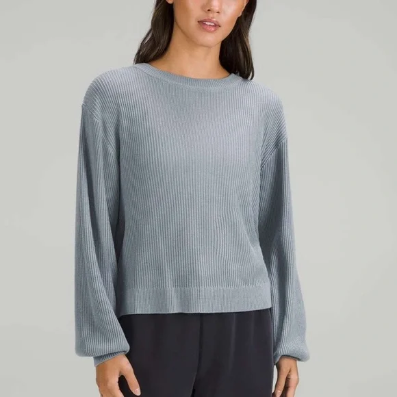 Lululemon Reversible Crossover Sweater • Blue • Bamboo / Cashmere Blend • Sz 8 - Picture 3 of 8